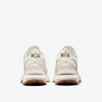 Men's Vaporwaffle Sacai Sail White Gum Shoes