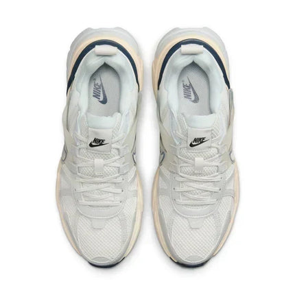 Men's Nike V2K 'Platinum Tint' Shoes