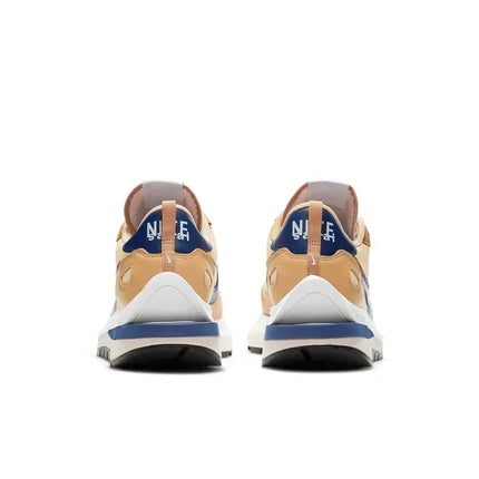 Men's Nike Vaporwaffle Sacai Sesame Blue Void Shoes